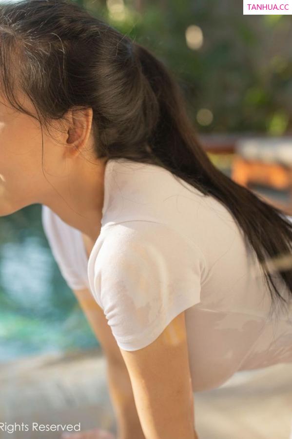 徐微微  [XIUREN]高清写真图 2019.07.31 徐微微mia第40张图片